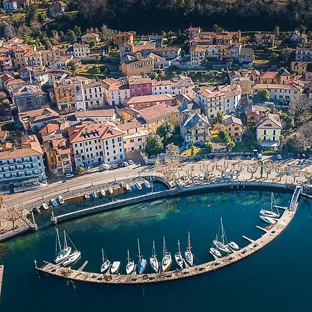 Gianna Holiday home Porto Valtravaglia